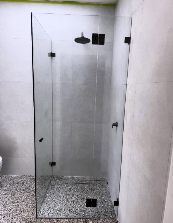 Frameless shower screen installation Rozelle NSW