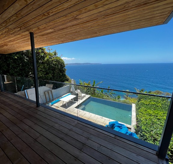 Glass balustrade installation Palm Beach NSW